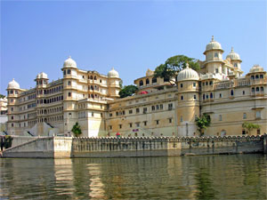 Udaipur Taxi Service